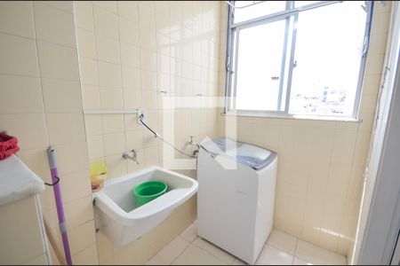 Apartamento para alugar com 65m², 2 quartos e 1 vagaÁrea de Serviço