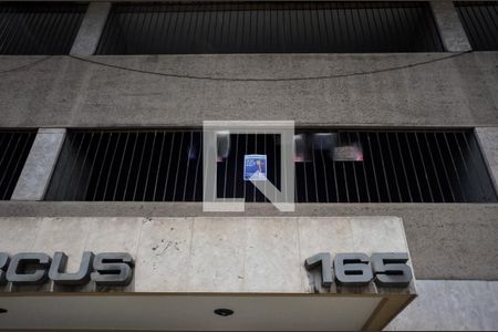Apartamento para alugar com 65m², 2 quartos e 1 vagaFachada