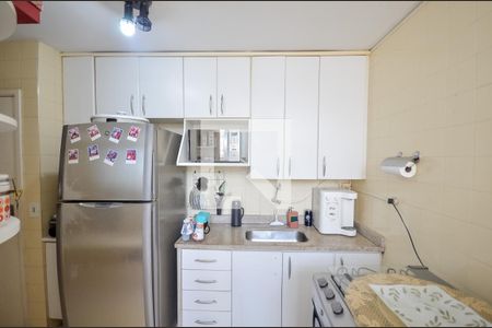 Apartamento para alugar com 65m², 2 quartos e 1 vagaCozinha