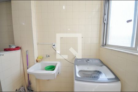 Apartamento para alugar com 65m², 2 quartos e 1 vagaÁrea de Serviço