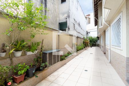 Casa de condomínio à venda com 115m², 4 quartos e 2 vagasÁrea comum