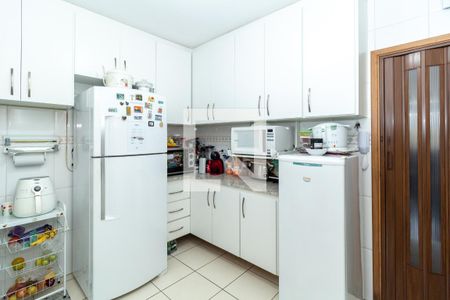 Casa de condomínio à venda com 115m², 4 quartos e 2 vagasCozinha