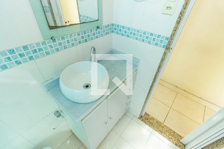 Apartamento à venda com 55m², 2 quartos e sem vagaBanheiro