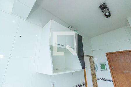 Apartamento à venda com 55m², 2 quartos e sem vagaCozinha e Área de Serviço