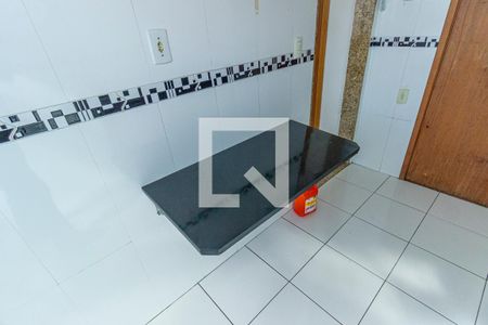Apartamento à venda com 55m², 2 quartos e sem vagaCozinha e Área de Serviço
