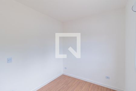 Quarto 1 de apartamento para alugar com 2 quartos, 47m² em Jardim Santa Tereza, Carapicuíba