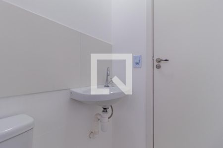 Apartamento para alugar com 47m², 2 quartos e 1 vaga Apartamento para alugar com 47m², 2 quartos e 1 vagaBanheiro