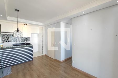 Sala de apartamento para alugar com 3 quartos, 64m² em Vila Marieta, Campinas