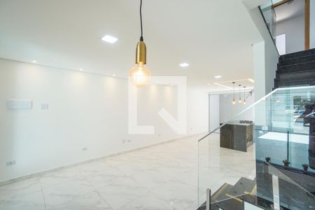Sala de casa à venda com 3 quartos, 250m² em Vila Gomes Cardim, São Paulo