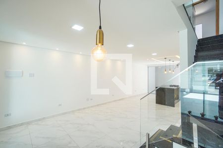 Sala de casa para alugar com 3 quartos, 250m² em Vila Gomes Cardim, São Paulo