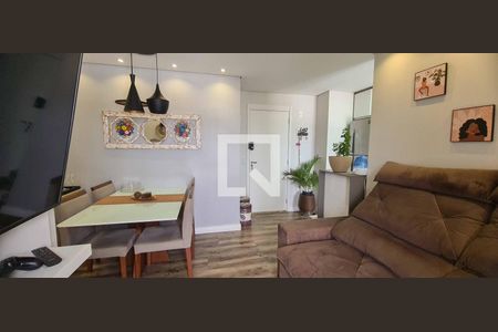 Sala de apartamento para alugar com 2 quartos, 55m² em Continental, Osasco