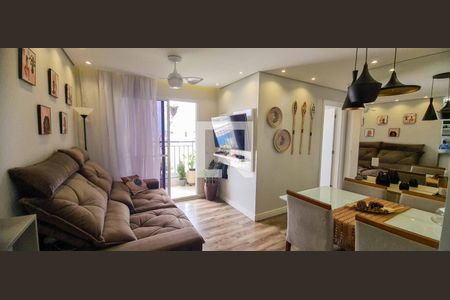 Sala de apartamento para alugar com 2 quartos, 55m² em Continental, Osasco