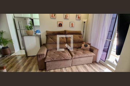 Sala de apartamento para alugar com 2 quartos, 55m² em Continental, Osasco