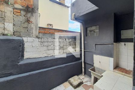 Detalhe da área de serviço de casa de condomínio para alugar com 1 quarto, 30m² em Vila Roque, São Paulo