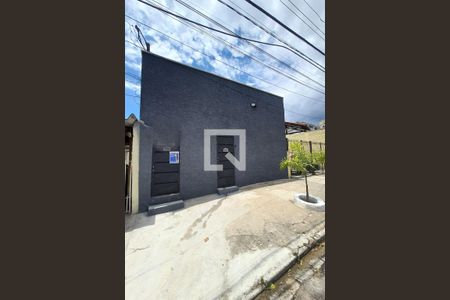 Casa de condomínio para alugar com 30m², 1 quarto e sem vaga Casa de condomínio para alugar com 30m², 1 quarto e sem vagaFachada