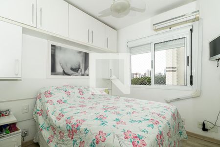 Quarto Suíte de apartamento à venda com 2 quartos, 59m² em Jardim do Salso, Porto Alegre