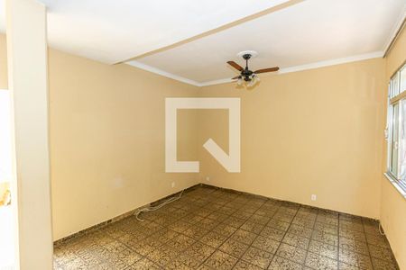 Sala de casa para alugar com 4 quartos, 350m² em Madureira, Rio de Janeiro