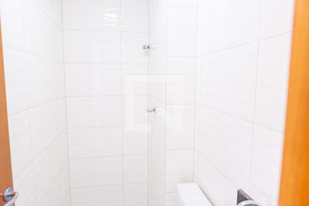 Banheiro de apartamento à venda com 2 quartos, 32m² em Vila Buenos Aires, São Paulo