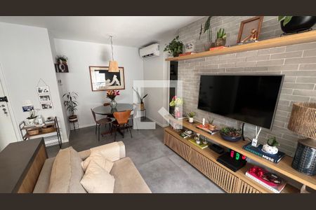 Sala de TV de apartamento para alugar com 1 quarto, 67m² em Jardim Vera Cruz, São Paulo