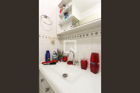 Banheiro  de apartamento à venda com 1 quarto, 55m² em Sarandi, Porto Alegre