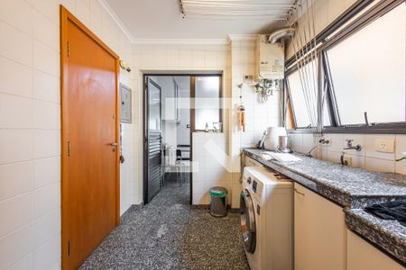 Apartamento para alugar com 148m², 4 quartos e 3 vagasÁrea de Serviço