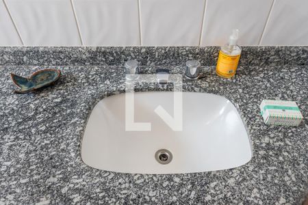 Apartamento para alugar com 148m², 4 quartos e 3 vagasBanheiro da Suíte 1