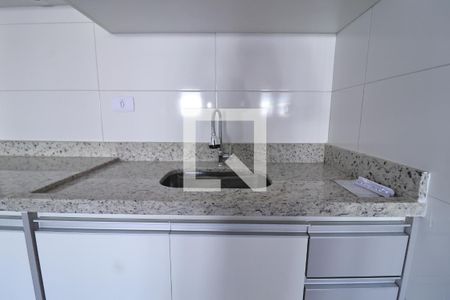 Cozinha de apartamento para alugar com 2 quartos, 43m² em Limão, São Paulo