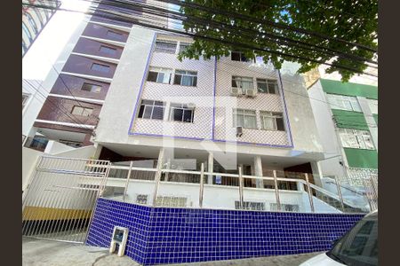 Apartamento para alugar com 60m², 2 quartos e 1 vagaFachada