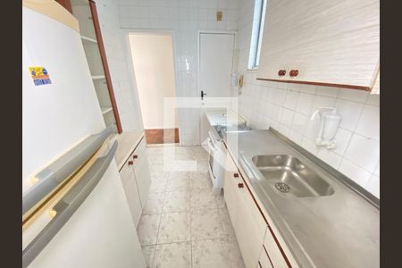 Apartamento para alugar com 60m², 2 quartos e 1 vagaCozinha