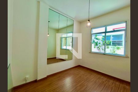 Apartamento à venda com 100m², 3 quartos e 1 vaga Apartamento à venda com 100m², 3 quartos e 1 vagaQuarto 3
