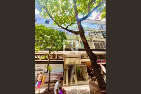 Apartamento à venda com 100m², 3 quartos e 1 vaga Apartamento à venda com 100m², 3 quartos e 1 vagaFachada com cartaz QA.