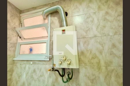Apartamento à venda com 100m², 3 quartos e 1 vaga Apartamento à venda com 100m², 3 quartos e 1 vagaBanheiro social 2