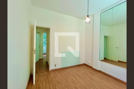 Apartamento à venda com 100m², 3 quartos e 1 vaga Apartamento à venda com 100m², 3 quartos e 1 vagaQuarto 3