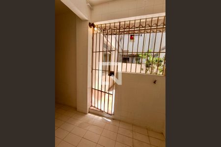 Apartamento à venda com 100m², 3 quartos e 1 vaga Apartamento à venda com 100m², 3 quartos e 1 vagaÁrea serviço