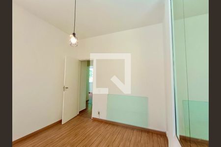 Apartamento à venda com 100m², 3 quartos e 1 vaga Apartamento à venda com 100m², 3 quartos e 1 vagaQuarto 3