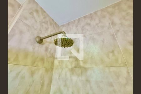 Apartamento à venda com 100m², 3 quartos e 1 vaga Apartamento à venda com 100m², 3 quartos e 1 vagaBanheiro social 2
