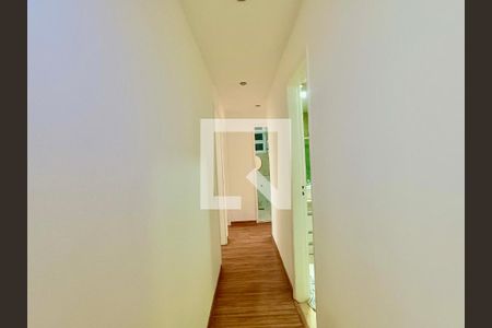 Apartamento à venda com 100m², 3 quartos e 1 vaga Apartamento à venda com 100m², 3 quartos e 1 vagaCorredor
