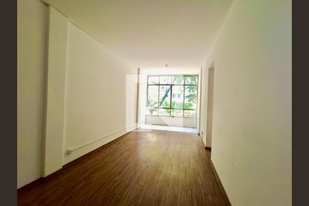Apartamento à venda com 100m², 3 quartos e 1 vaga Apartamento à venda com 100m², 3 quartos e 1 vagaSala