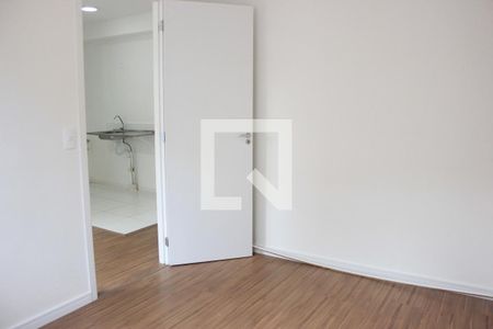 Quarto 1 de apartamento à venda com 2 quartos, 36m² em Vila das Bandeiras, Guarulhos