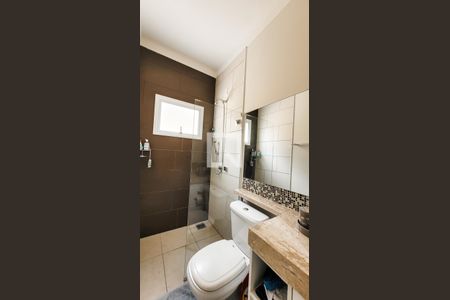 Banheiro da Suíte 1 de casa de condomínio à venda com 3 quartos, 445m² em Loteamento Alphaville Campinas, Campinas