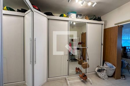 Apartamento à venda com 180m², 3 quartos e 1 vagaSuíte 02 - Closet
