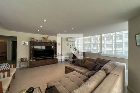 Apartamento à venda com 180m², 3 quartos e 1 vagaSala