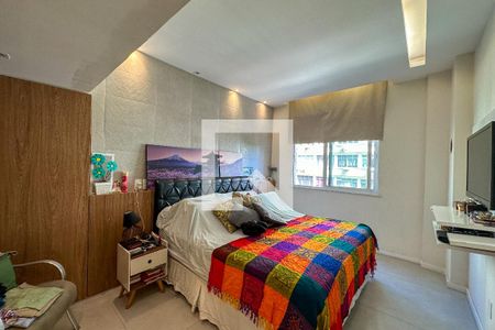 Apartamento à venda com 180m², 3 quartos e 1 vagaSuíte 02