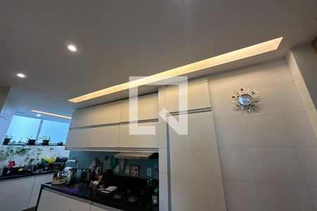 Apartamento à venda com 180m², 3 quartos e 1 vagaCozinha