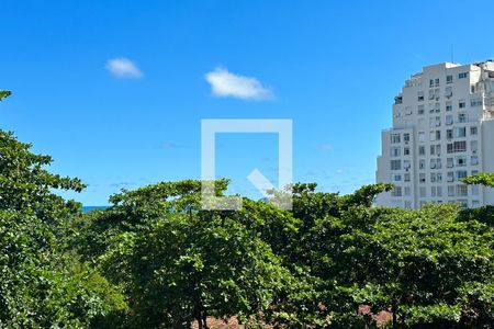 Apartamento à venda com 180m², 3 quartos e 1 vagaSala - Vista