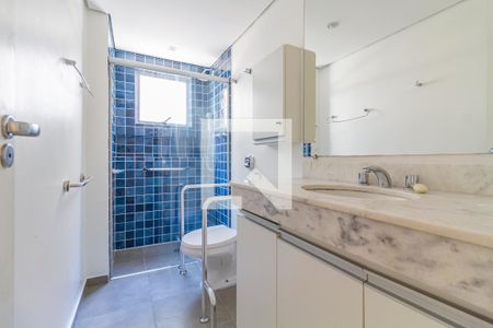 Apartamento à venda com 114m², 3 quartos e 2 vagasBanheiro da Suíte