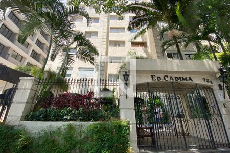 Apartamento à venda com 114m², 3 quartos e 2 vagas Apartamento à venda com 114m², 3 quartos e 2 vagasFachada