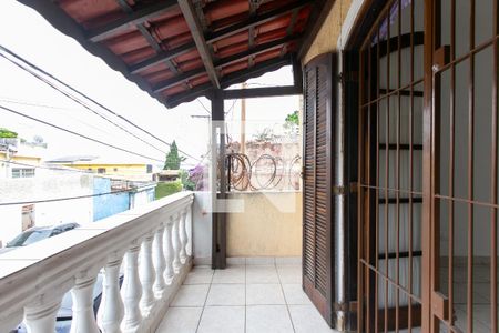 Casa para alugar com 60m², 2 quartos e 1 vaga Casa para alugar com 60m², 2 quartos e 1 vagaVaranda / Quarto 2