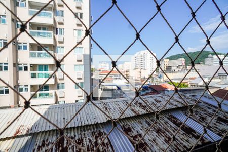 Quarto de apartamento para alugar com 2 quartos, 65m² em Centro, Niterói