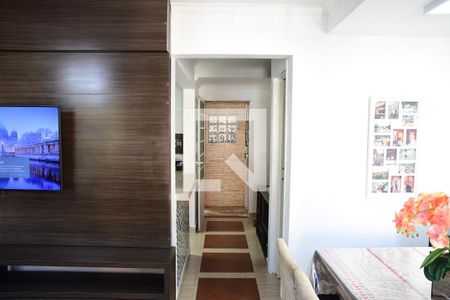 Sala de casa de condomínio para alugar com 3 quartos, 87m² em Jardim São Vicente, Cotia